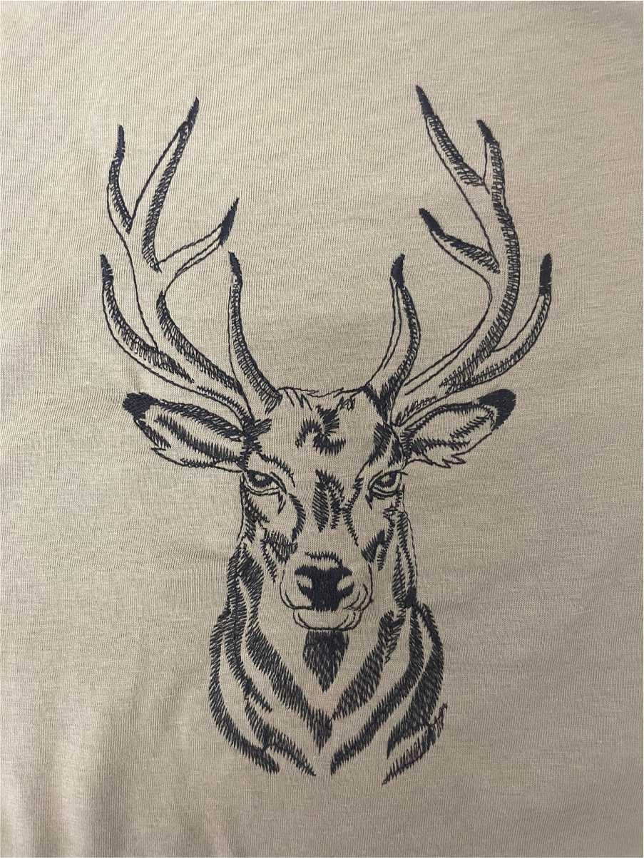Vyšívané poľovnícke tričko s jeleňom