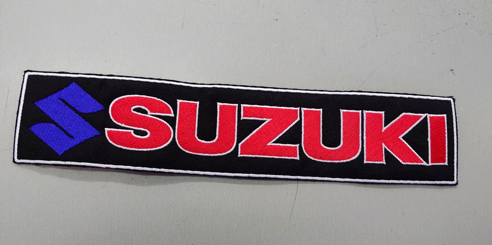 Veľká nášivka s motívom Suzuki